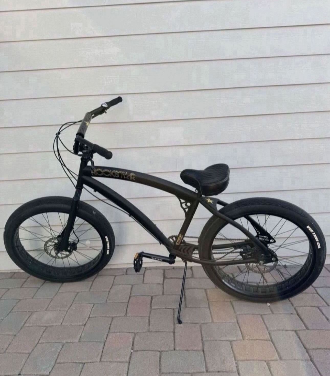 Soul Stomper Rockstar Beach Cruiser