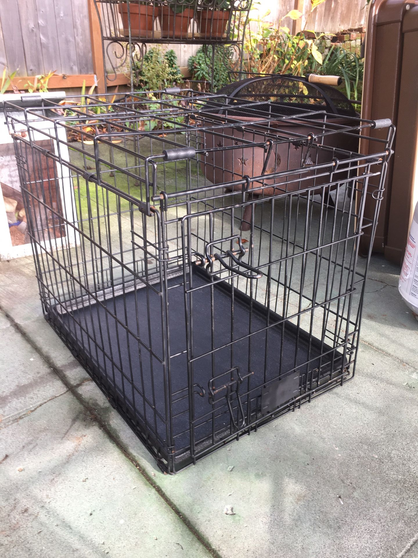 Free Dog Crate / Cage