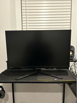 Samsung Odyssey G4 27" 240Hz Gaming Monitor - Excellent Condition