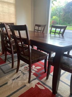 Dining Room Set And Hutch