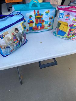 LOTS OF MEGABLOKS