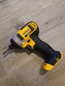 Dewalt Tools 20v impact Drill Driver