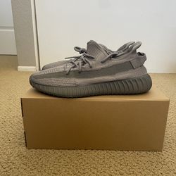 Adidas Yeezy Boost 350 V2