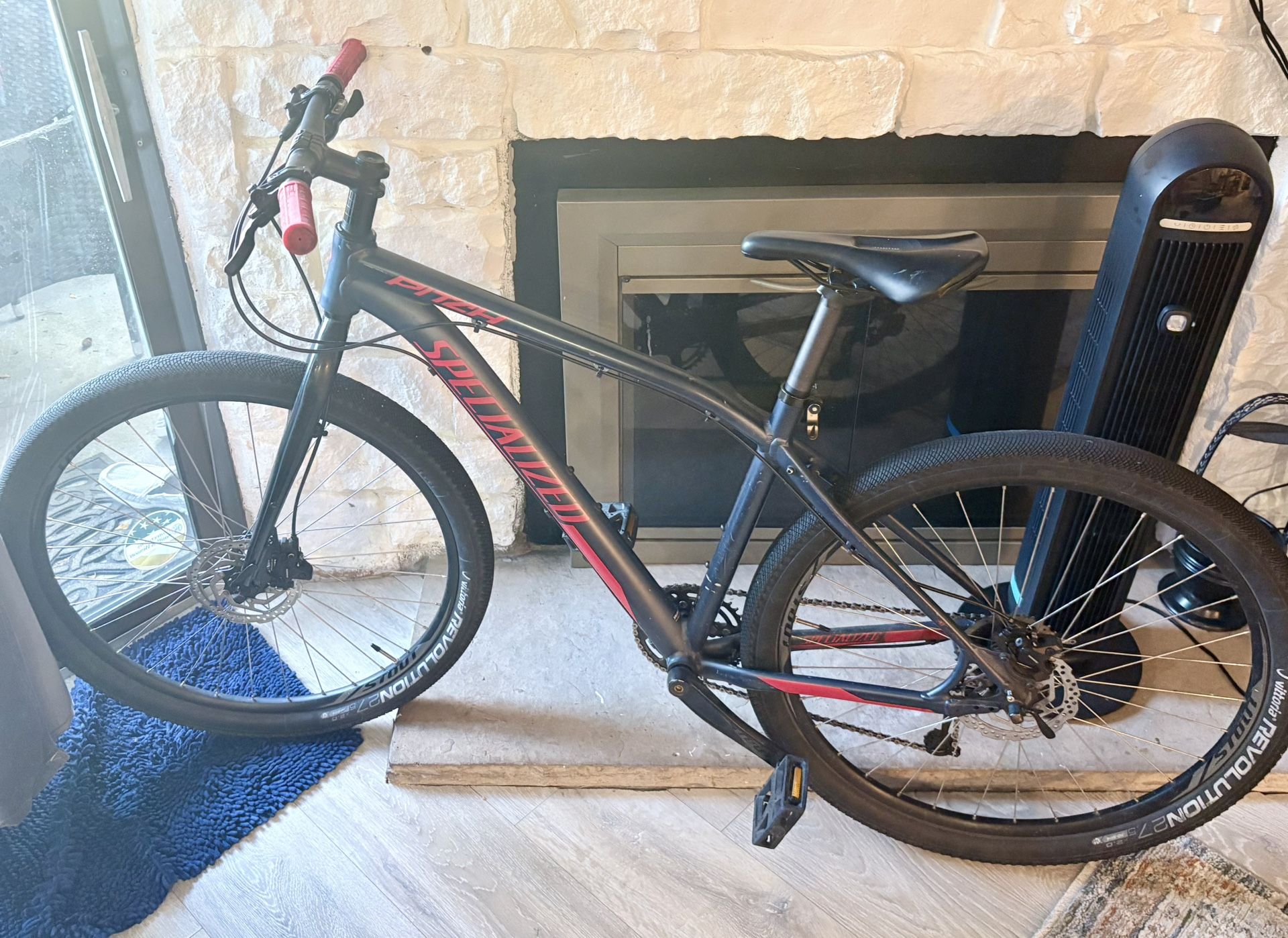 Specialized Hybrid Sirrus 2014