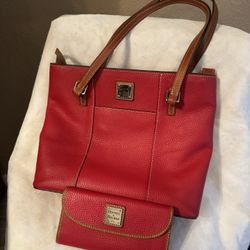Dooney And Bourke Purse And Wallet 