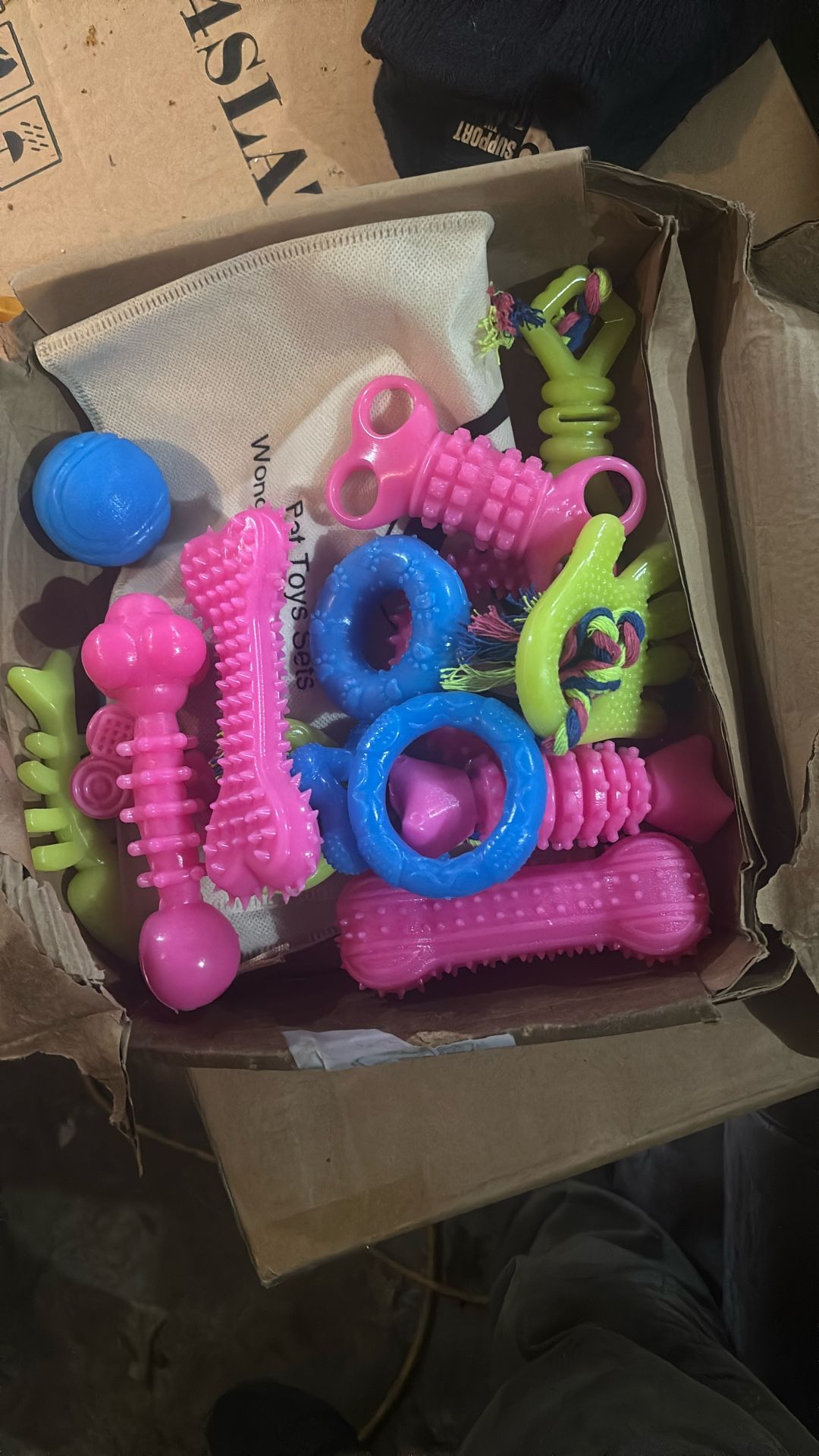 Dog Chey Toys New!