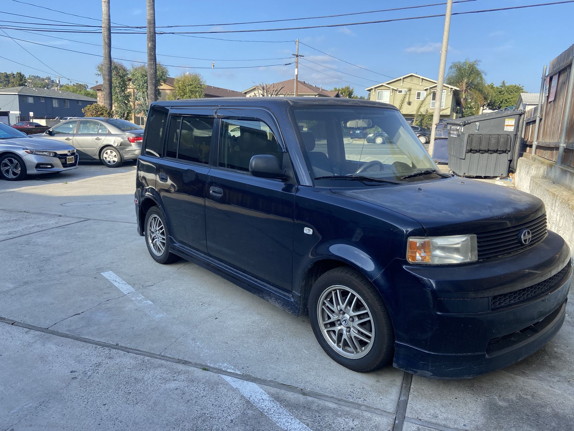 2005 Toyota Scion xB