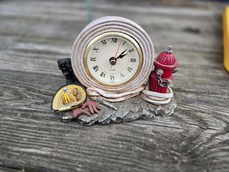 Firefighter Themed Quartz Desk Clock
