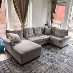 Sectional Sofa 