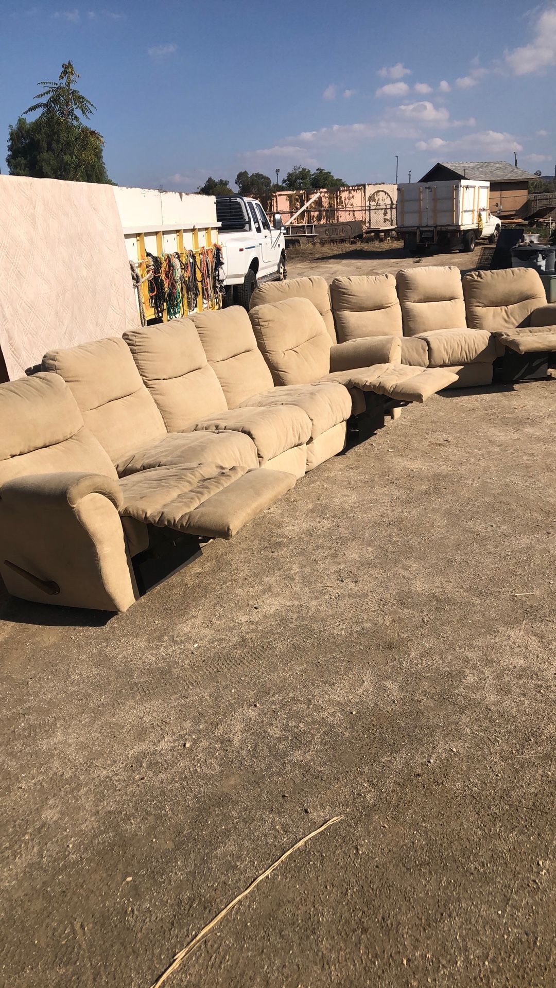 Beautiful Sofa and Love Seat with 4 Recliners ππ