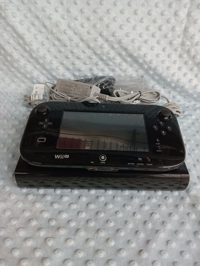 Nintendo Wii U Console 