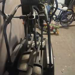 NordicTrack ACT Commercial Pro Elliptical Machine