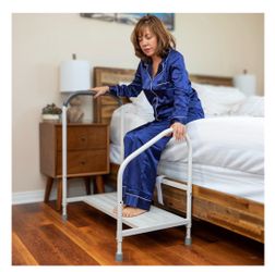 Bedside Step Stool for Adults – Adjustable Bedside Platform with Safety Handle. NEW IN BOX
