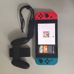 Nintendo Switch w all Original Accessories 