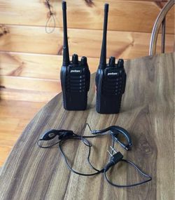 Walkie Talkies Rechargeable Long Range Two-Way Radios with Earpieces,2-Way Radios UHF Handheld Transceiver Walky Talky with Flashlight Li-ion Battery 