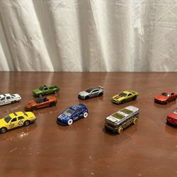 Lot of vintage hot-wheels cars 10 pieces