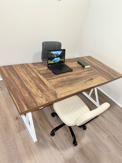 Large Computer Desk | Modern Office Desk | Excellent Condition
