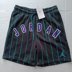 Size M Nike Air Jordan Brooklyn Diamond Fleece Men's Shorts Black