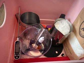 Candle/wax-making supplies