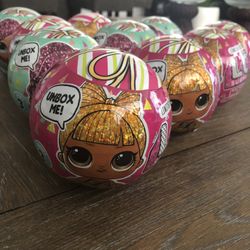 10 LOL DOLLS $6 EA