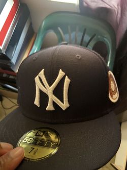 New era fitted cap