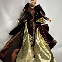Barbie Couture Collection A Portrait  Taffeta Barbie Mint NRFB 1996 Stock Photos