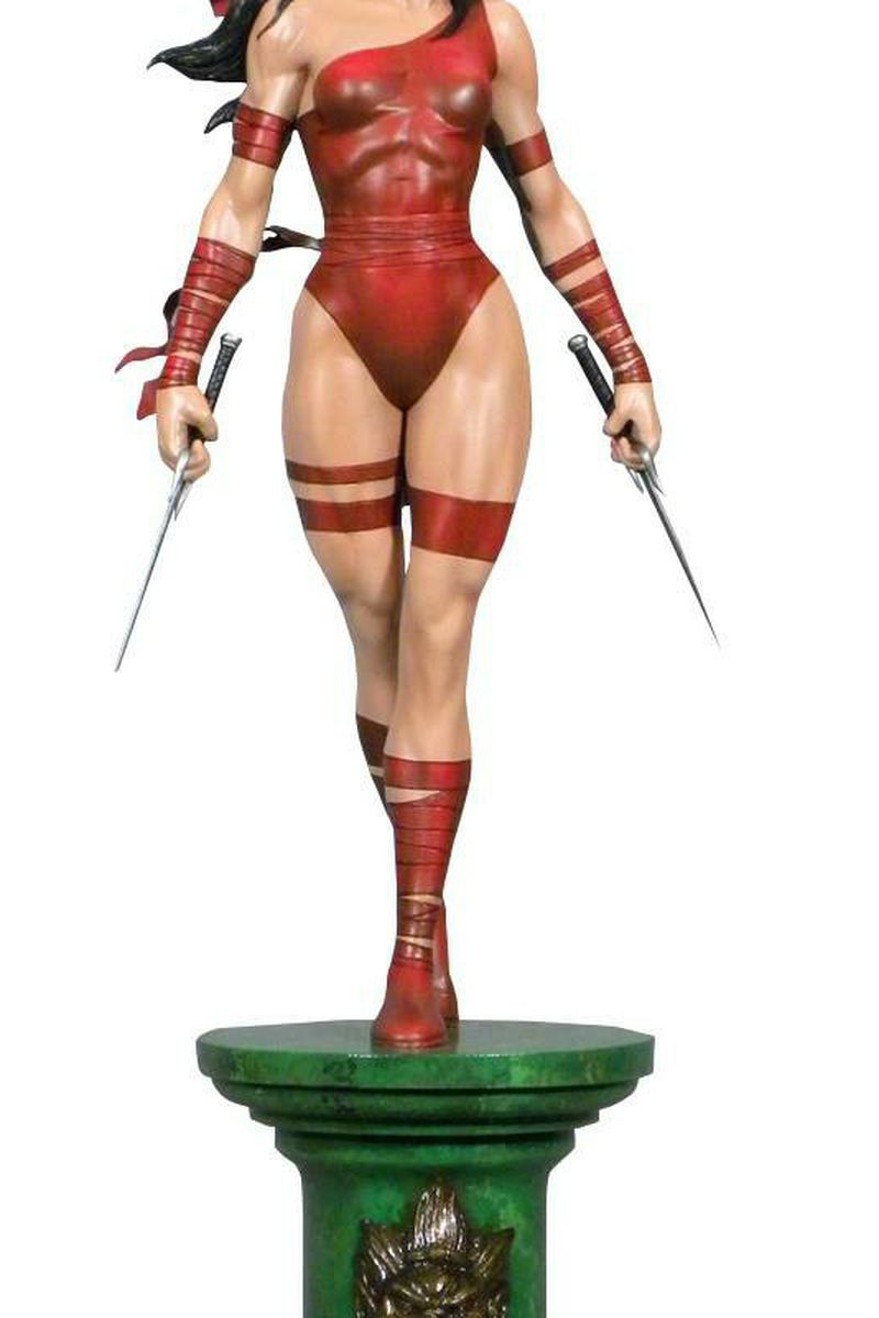 Elektra Marvel Premier Statue