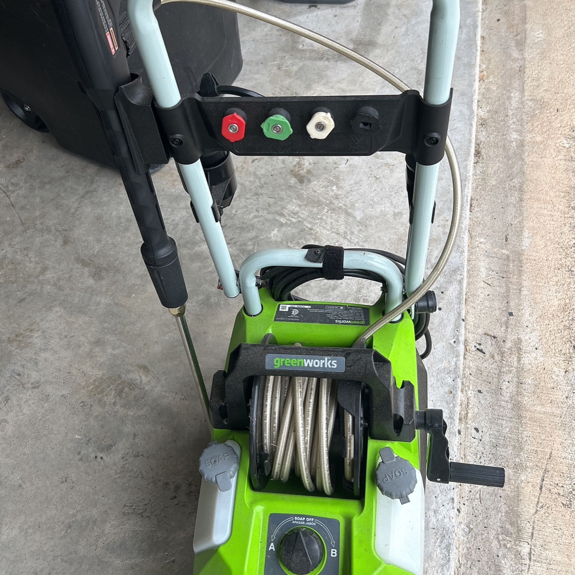 Greenworks 1950 PSI 13 Amp 1.2 GPM Pressure Washer with Hose Reel