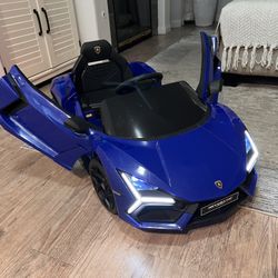 Kids Electric Lambo In Like New Condition