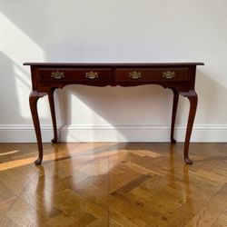 Stunning Vintage Queen Anne Style Console Table