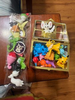 Small Pokemon pvc toy figurines  24 pc
