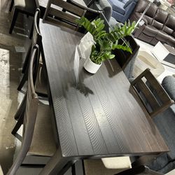 Rokane 7pc Dining Set 