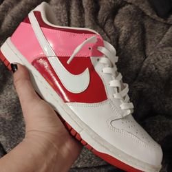 Nike Vintage 2008 Valentine's Day Dunks Women's 9.5