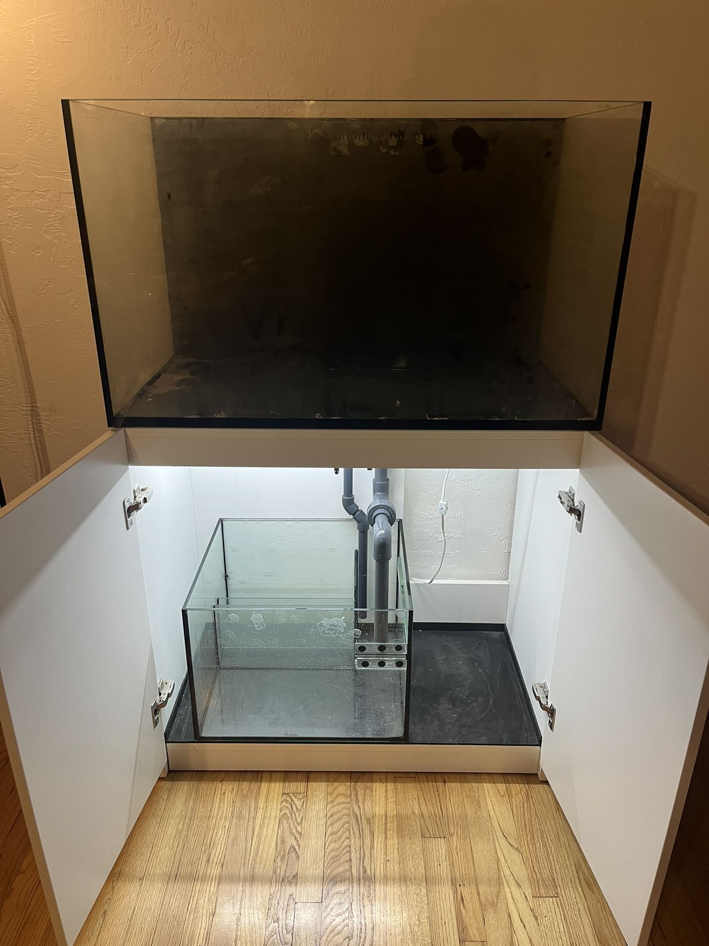 Red Sea Reefer 250