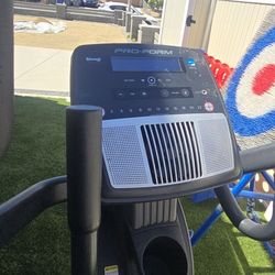 Elliptical Pro-form L6