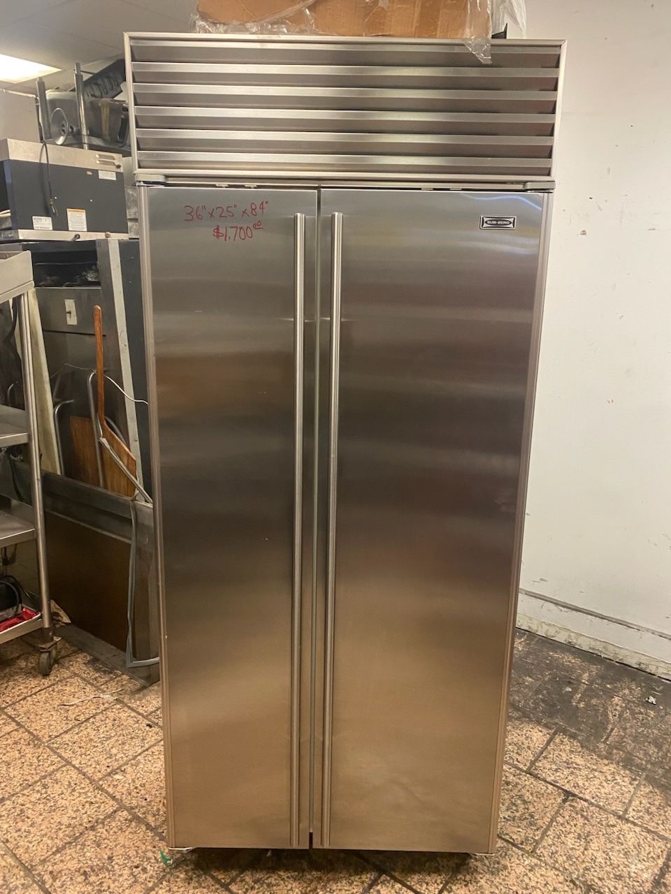 Subzero 36 inch Stainless Steel Refrigerator / Freezer