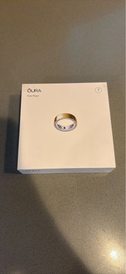 Unopened Oura Ring 4 Size 7 BRAND NEW