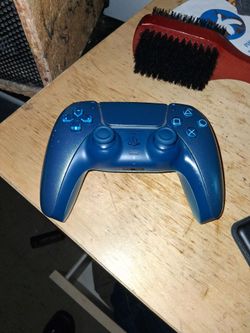 Green ps5 remote 60$ cash only pick up only brooklyn