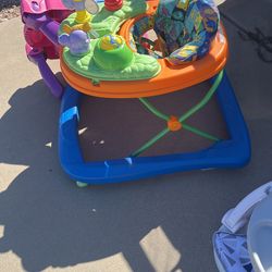 Baby Seater And Walker