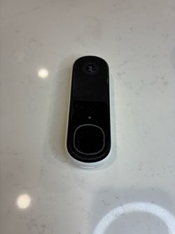 Arlo Essential 2K Video Doorbell (2nd Gen) – Wire-Free / Battery