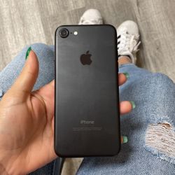 iPhone 7 32GB Unlocked 