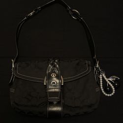 Vintage Coach 2005 Signature Shoulder Bag 