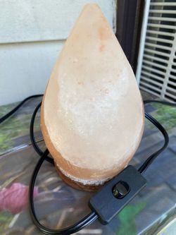Small Himalayan Salt Rock Lamp/ Read Description