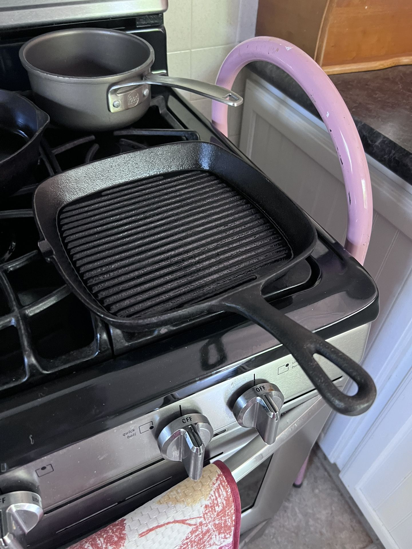 Cast-Iron Small Grill