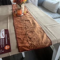 Table Runner 