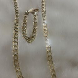 Necklace And Bazalete $75.    Gold Plated 