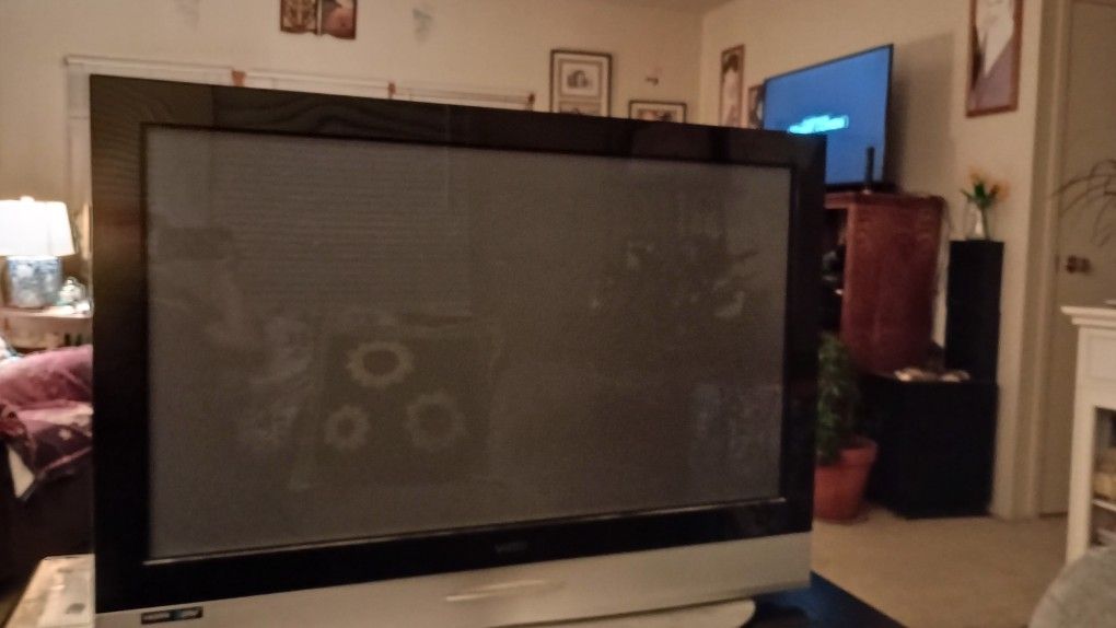 Plasma TV
