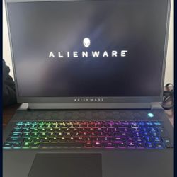 Alienware M18 -R2