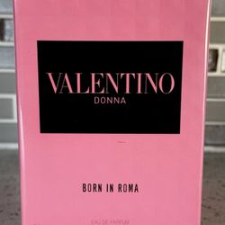 Valentino Donna Born Roma 