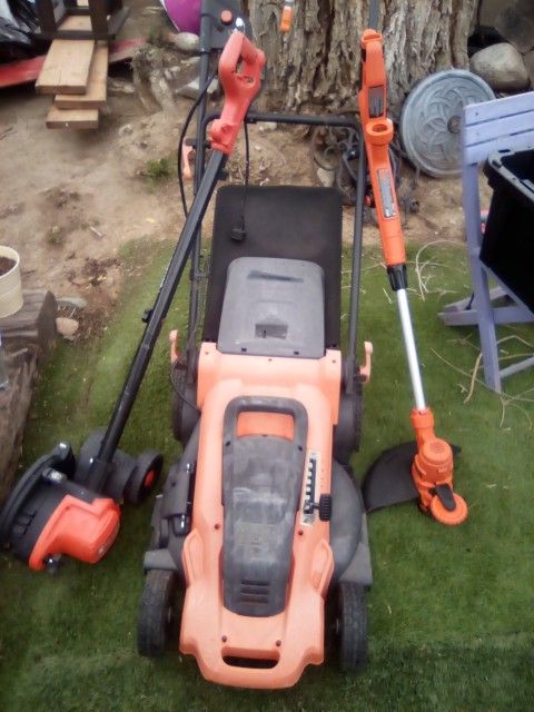 Black And Decker Electric Yard Tool Combo